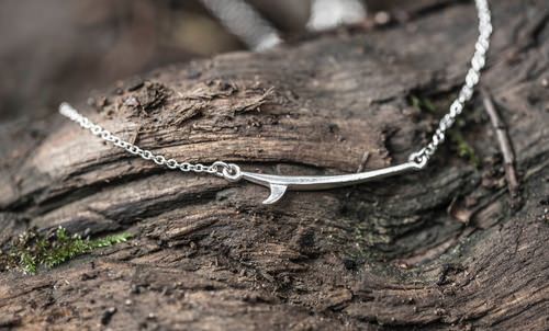 Украшение из серебра от Free Mind Jewelry, серфборд